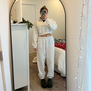 Aritzia TNA Sweat Set
